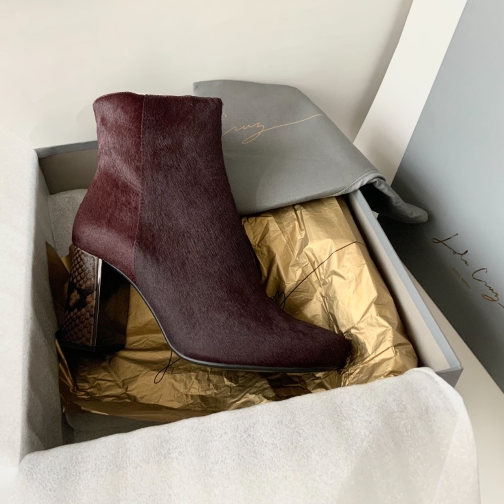 Lola Cruz Yuma 1 Ankle Bootie Fashion Leather Boots Snake Heel Burgundy Pumps - Picture 7 of 9